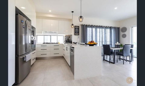Salt Zen Holiday Townhouse - C Tourism 3