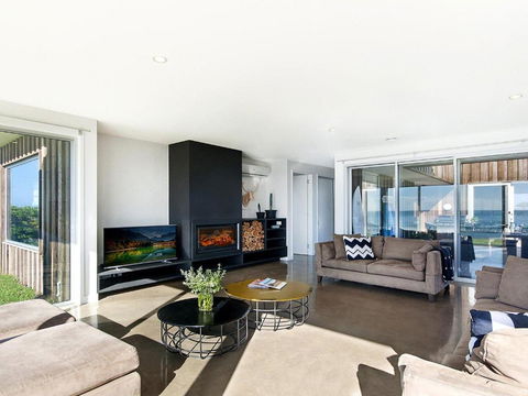 Saltwater Retreat - C Tourism 3