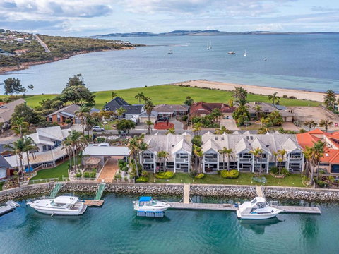 Salty Views - C Tourism 1