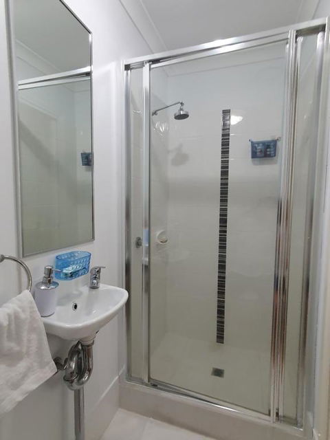 Sandalwood Guest Room - C Tourism 3