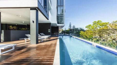 Sandbar Burleigh - C Tourism 1
