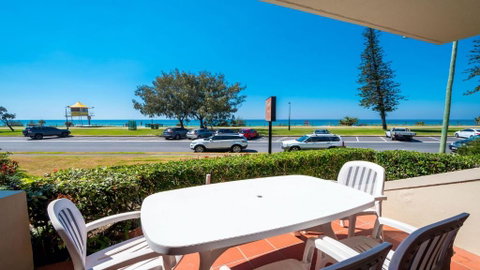 Sandrift Beachfront Apartments - C Tourism 3