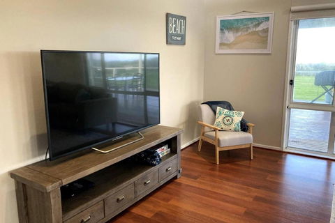 Sandy Bottoms Beach Escape - C Tourism 3