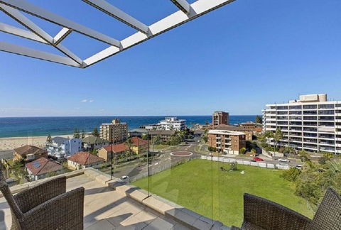 Sandy Cove Apartment The Entrance 31 - C Tourism 1