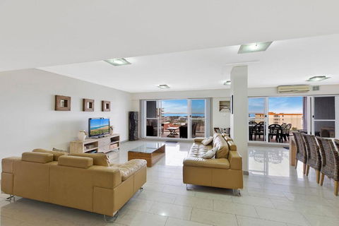 Sandy Cove Apartment The Entrance 48a - C Tourism 1