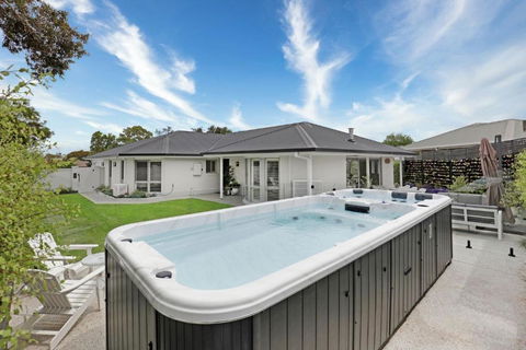 Sandy Delight Inverloch - C Tourism 2