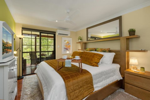 Stylish Rural Retreat On The Foothills Of Mt. Mee - C Tourism 3