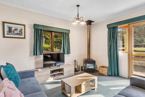 The Clocktower - Serene Stay At Herons Rise Vineyard - C Tourism 2