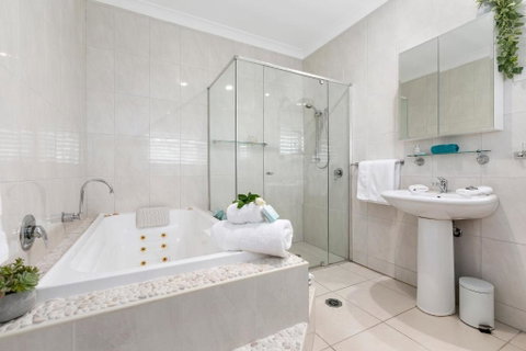 The Country House At Hunchy Montville - C Tourism 1