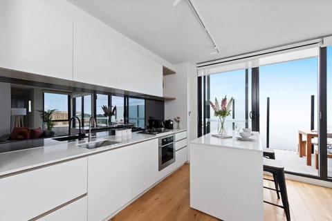 The Eastside Oasis - C Tourism 0