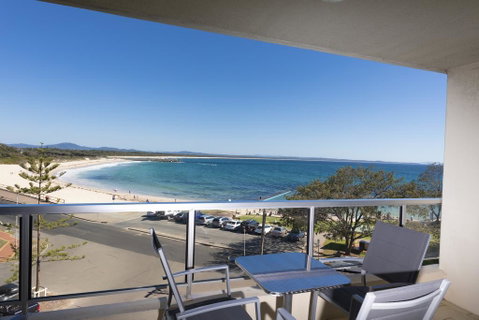 Beachpoint, Unit 303, 28 North Street - C Tourism 1