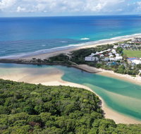 Beachside Bliss - C Tourism