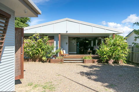 Beachside Cottages - C Tourism 2