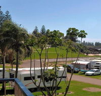 Beachside Getaway - 150m to beach - C Tourism