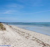 Beautiful Beachfront Apartment at Capel Sound - C Tourism