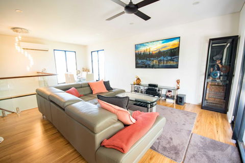 Beautiful Modern Luxury - C Tourism 0