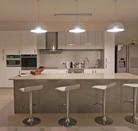 Beautifully Appointed Large Family Home - C Tourism