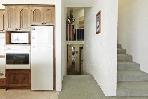 Beehive 14 - C Tourism 1