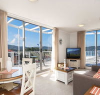 Bella Mare - 2 Bedroom Ocean View Terrace Apt - C Tourism