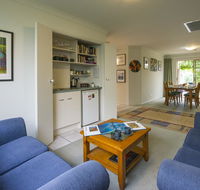 Bellevue Bed  Breakfast - C Tourism
