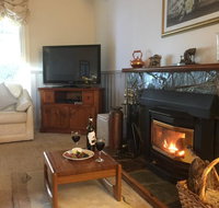Bessie's Cottage - C Tourism