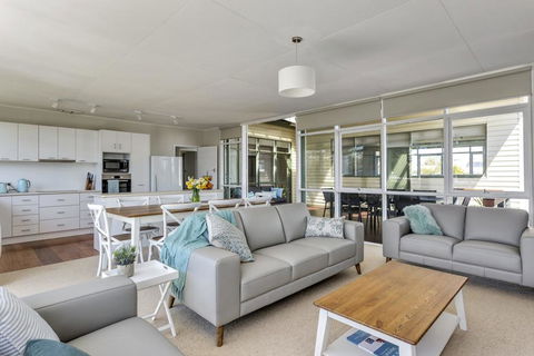 BETHANY BAY - MOUNT MARTHA - C Tourism 0