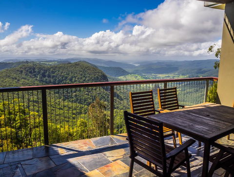 Binna Burra Sky Lodges - C Tourism 0