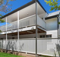 Blake Loft on Manning - 500 metres to two beaches - C Tourism