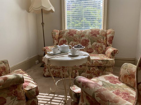 Blayney House - C Tourism 1