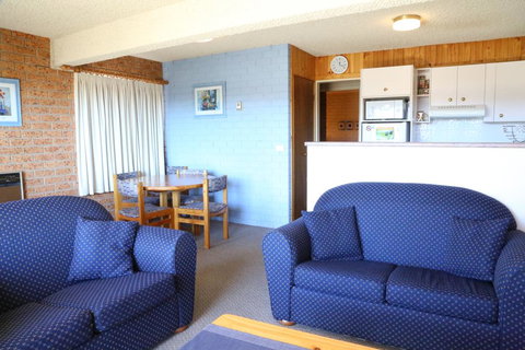 Blue Gums 1 - C Tourism 3