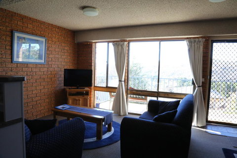 Blue Gums 1 - C Tourism 1