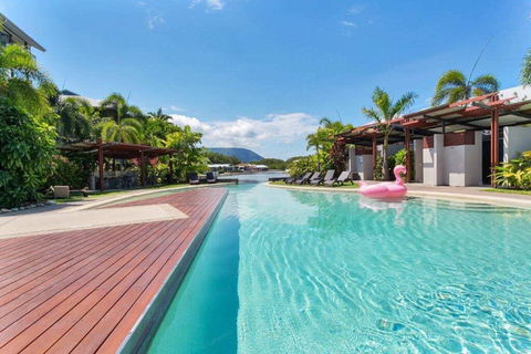 Blue Lagoon Lakeside Apartment - C Tourism 0