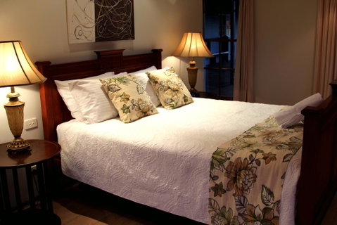 Blueberry Hill Vineyard Villa - C Tourism 2
