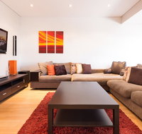 Bold modern 1 bed 10 mins from the city - C Tourism