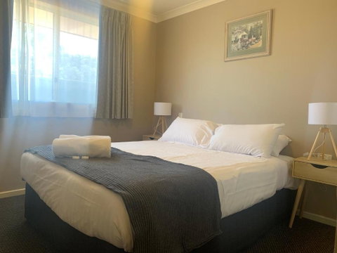Waratah - C Tourism 3