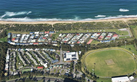 Wollongong Surf Leisure Resort - C Tourism 0