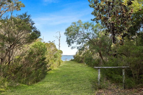 Dargo - Waterfront Retreat - C Tourism 2