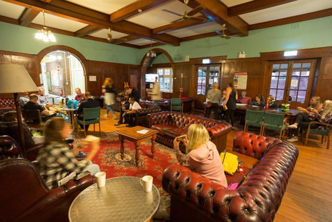 YHA Newcastle Beach - C Tourism 3