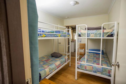 YHA Pittwater Eco, Sydney - C Tourism 1
