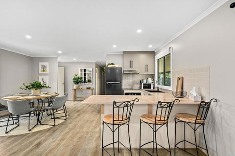 Yankavilla - Yankalilla - C21 SouthCoast Holidays - C Tourism 1