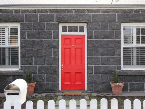 Youngs Cottage - C Tourism 1