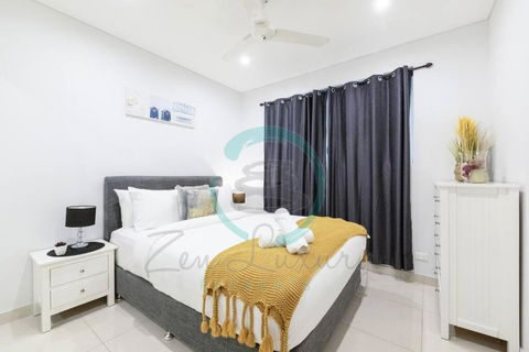 ZEN Central Bliss 2BR Holiday Retreat In The CBD - C Tourism 2