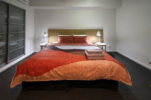 ZEN CITY & SEA Executive 1-BR Suite In Darwin CBD - C Tourism 1