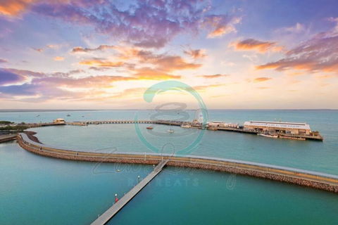 ZEN POINT PENTHOUSE 3-BR Executive W/front Retreat - C Tourism 1
