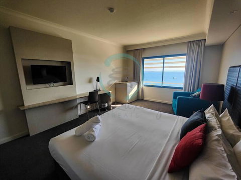 ZEN88 ESPLANADE: Hotel Suite W/ Ocean/Sunset Views - C Tourism 0