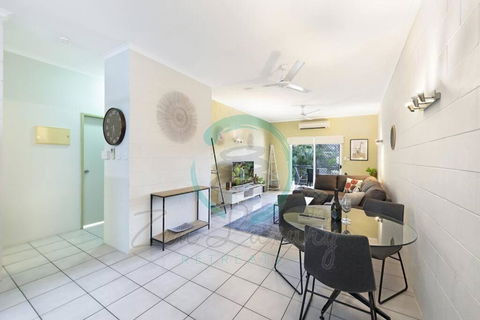 ZEN Westralia: 2-BR Cozy Inner-City Apt Near Shops - C Tourism 3