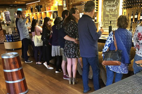 McLaren Vale Winery Small Group Tour With Wine Tasting And Lunch - C Tourism 5