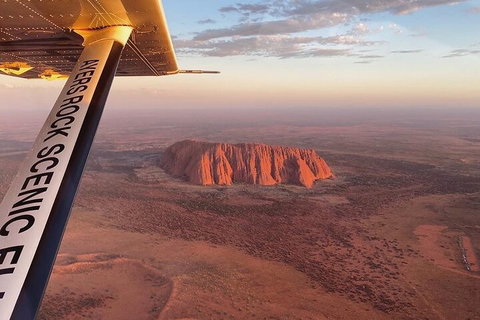 Scenic Flight: Uluru & Kata Tjuta - C Tourism 1