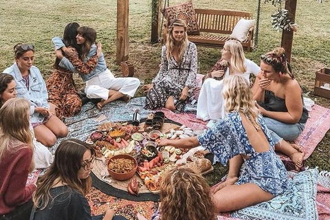 A Picnic In Byron Bay - C Tourism 4