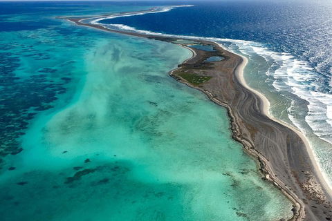 Abrolhos Islands Fixed-Wing Scenic Flight - C Tourism 2